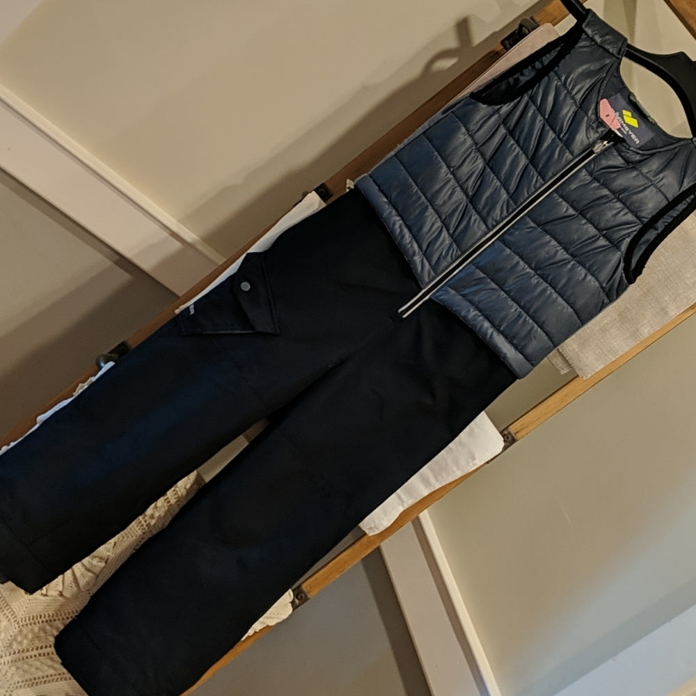 Obermeyer Chilkat Kids ski and snow bibs